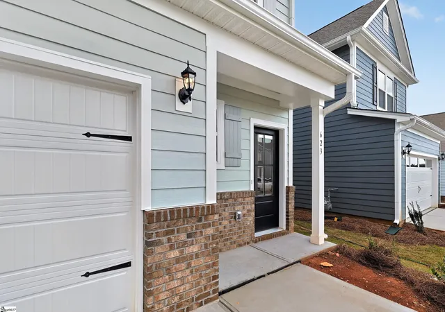 Photo 3 of Single family home for sale at 623 Sweetspire Trl #Lot 152, Seneca, SC 29678 | MLS# 1601030 | Listing updated on 2026-09-17