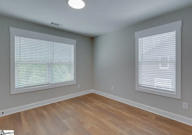 Photo 3 of Multi family home for sale at 10 Howard St, Greenville, SC 29611 | MLS# 1601513 | Listing updated on 2026-09-04