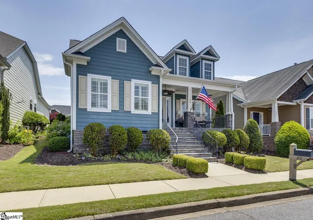 Homes for sale in Simpsonville, SC | 20 Flintwood Dr, Simpsonville, SC 29681 | MLS# 1592742