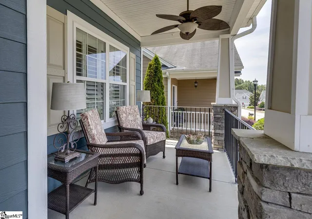 Homes for sale in Simpsonville, SC | 20 Flintwood Dr, Simpsonville, SC 29681 | MLS# 1592742