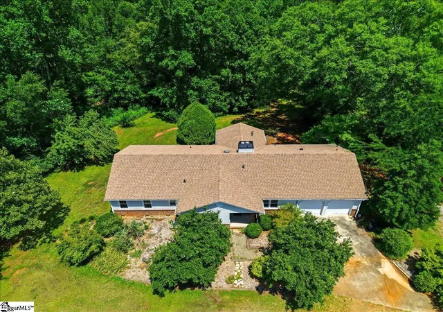 Photo 1 of Sale Pending at 3184 N Hwy 14, Greer, SC 29651 | MLS# 1600178 | Listing updated on 2026-08-28