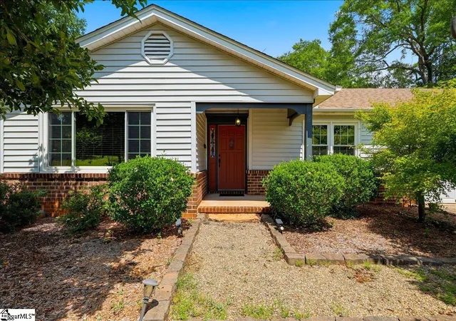 Photo 3 of Sale Pending at 3184 N Hwy 14, Greer, SC 29651 | MLS# 1600178 | Listing updated on 2026-09-23