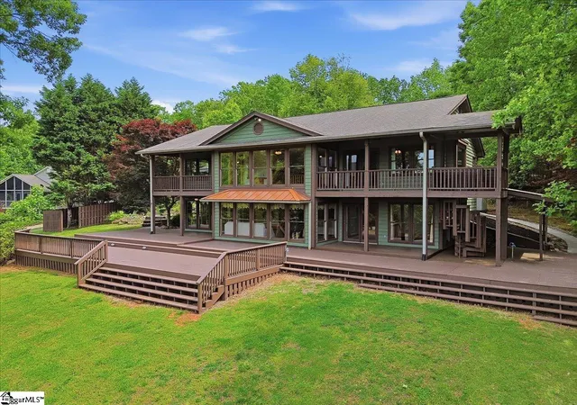 Photo 3 of Single family home for sale at 100 Brittany Wy, Pickens, SC 29671 | MLS# 1592814 | Listing updated on 2026-07-18