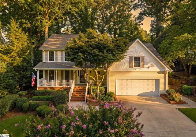 Photo 1 of Single family home for sale at 406 Deepwood Dr, Greer, SC 29651 | MLS# 1600657 | Listing updated on 2026-08-28