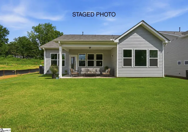 Photo 2 of Single family home for sale at 340 Blane Ct, Inman, SC 29349 | MLS# 1585939 | Listing updated on 2026-08-13