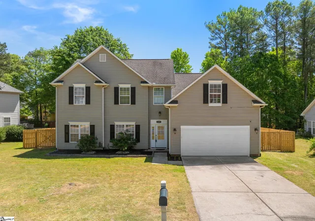 Photo 2 of Single family home for sale at 519 Forest Shoals Ln, Duncan, SC 29334 | MLS# 1589233 | Listing updated on 2026-06-25