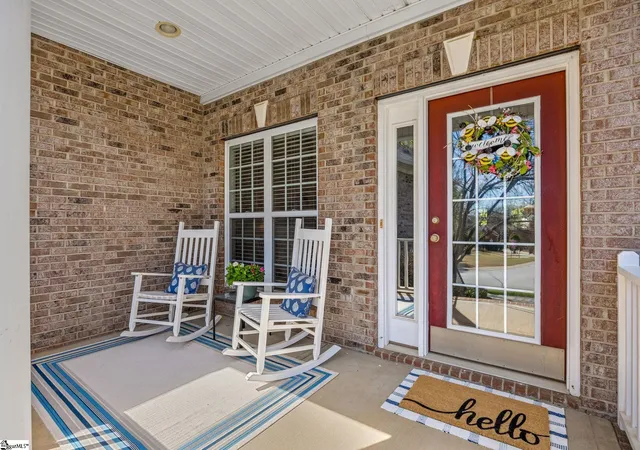 Photo 2 of Single family home for sale at 300 Gladstone Wy, Greer, SC 29650 | MLS# 1599941 | Listing updated on 2026-08-17