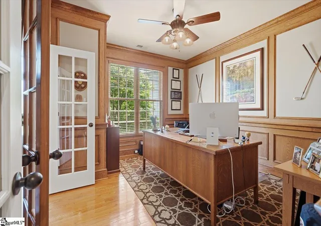 Photo 3 of Single family home for sale at 18 Redwing Ct, Greer, SC 29651 | MLS# 1600743 | Listing updated on 2026-08-13