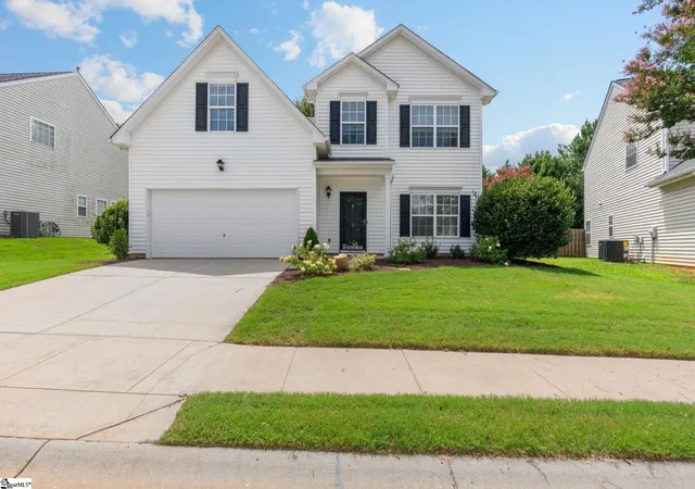 Photo 1 of Single family home for sale at 5 Fundy Ct, Simpsonville, SC 29681 | MLS# 1600208 | Listing updated on 2026-10-14