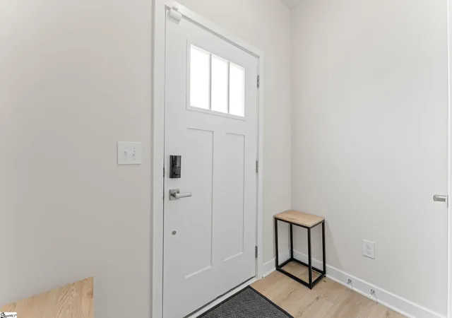 Photo 3 of Townhouse for sale at 561 Martin Creek Dr, Simpsonville, SC 29680 | MLS# 1594137 | Listing updated on 2026-09-03