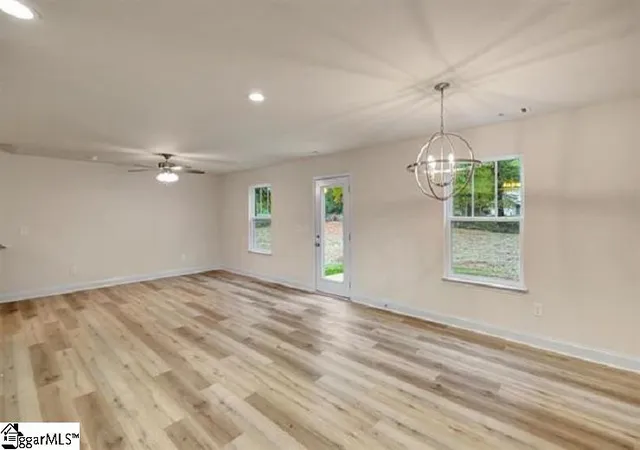 Photo 4 of Single family home for sale at 3105 Owens Mill Dr, Anderson, SC 29624 | MLS# 1596071 | Listing updated on 2026-08-26