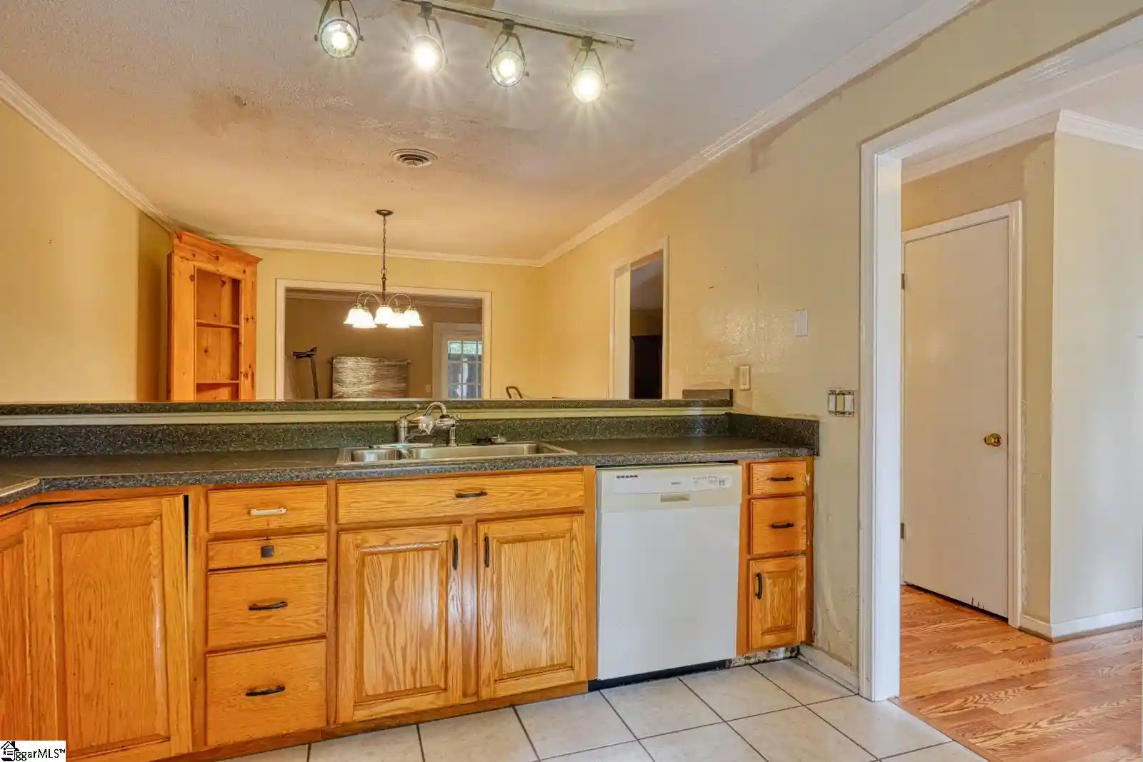 Listing Photo 38 - Condo for sale in 3106 Bethel Rd located at 3106 Bethel Rd, Greenville, SC 29681 - Unit #34