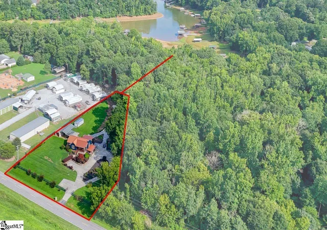 Photo 3 of Single family home for sale at 2625 Old Dobbins Bridge Rd, Townville, SC 29689 | MLS# 1600313 | Listing updated on 2026-08-23