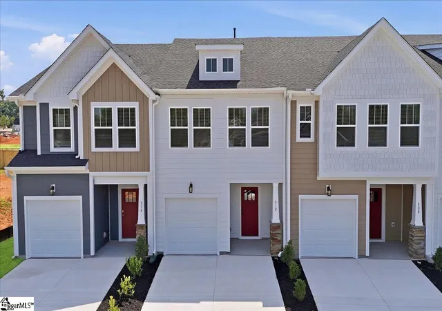 1st image of 512 Round Rock Wy, Fountain Inn, SC 29644 | MLS# 1596947