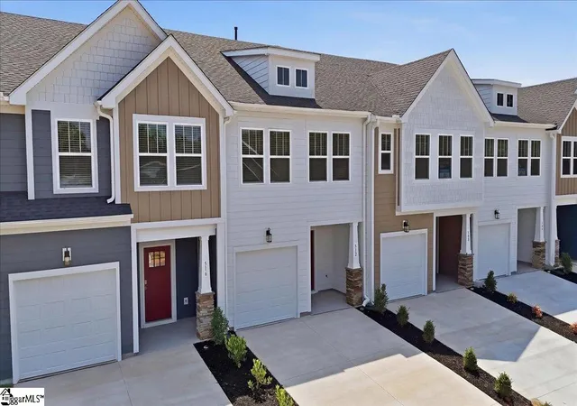 2nd image of 512 Round Rock Wy, Fountain Inn, SC 29644 | MLS# 1596947