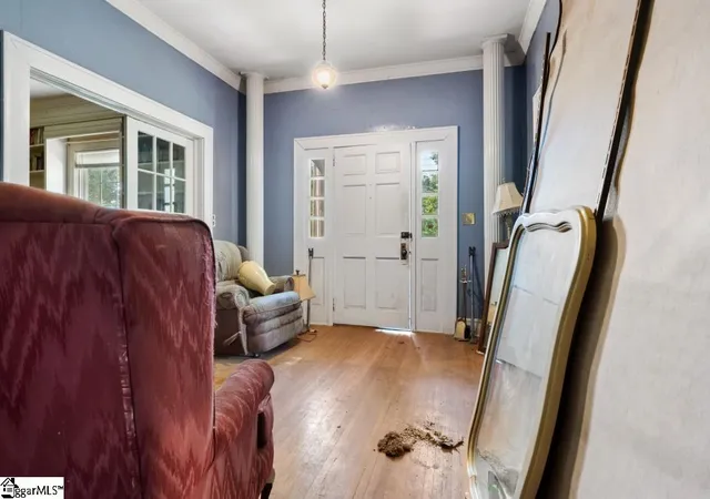 Photo 3 of Sale Pending at 204 W Farley Ave, Laurens, SC 29360 | MLS# 1602226 | Listing updated on 2026-09-02