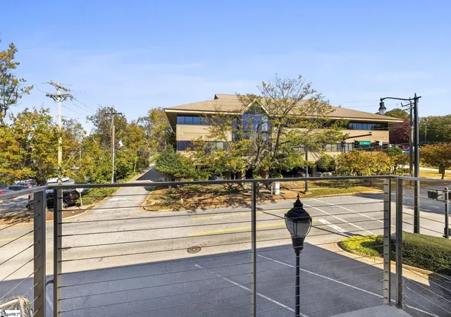 3rd image of 500 E Mcbee Ave, Greenville, SC 29601