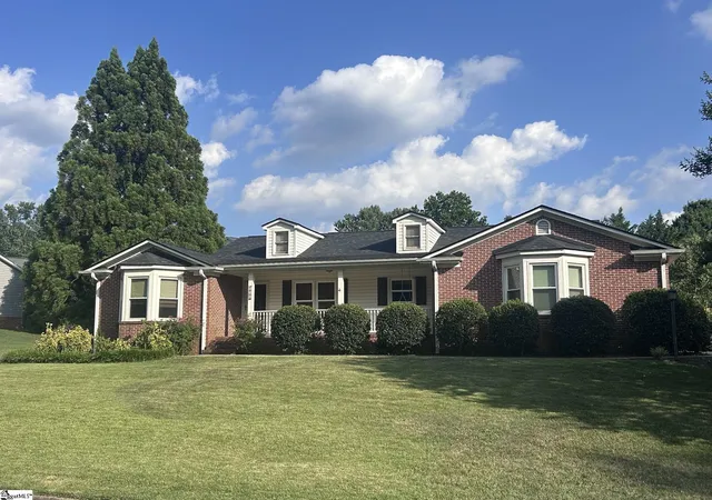 Homes for sale in Greenville, SC | 602 Stone Shield Wy, Greenville, SC 29609 | MLS# 1596572
