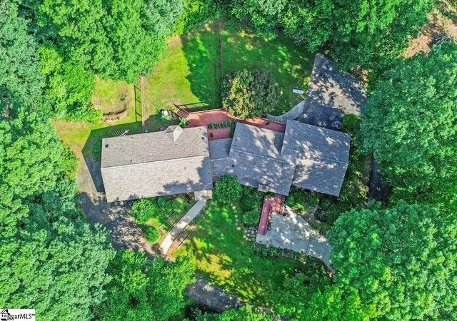 Photo 2 of Single family home for sale at 1733 Tigerville Rd, Travelers Rest, SC 29690 | MLS# 1570841 | Listing updated on 2026-10-19