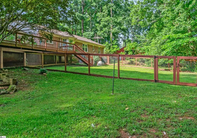 Photo 3 of Single family home for sale at 1733 Tigerville Rd, Travelers Rest, SC 29690 | MLS# 1570841 | Listing updated on 2026-10-19