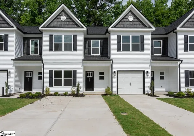 Homes for sale in Roebuck, SC | 632 Farcroft Trl #Lot 124, Roebuck, SC 29376 | MLS# 1585123