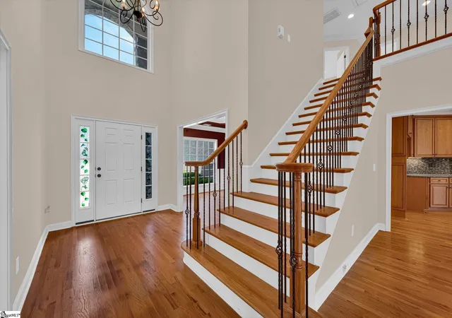 Photo 3 of Single family home for sale at 115 Gladstone Wy, Greer, SC 29650 | MLS# 1599300 | Listing updated on 2026-09-10
