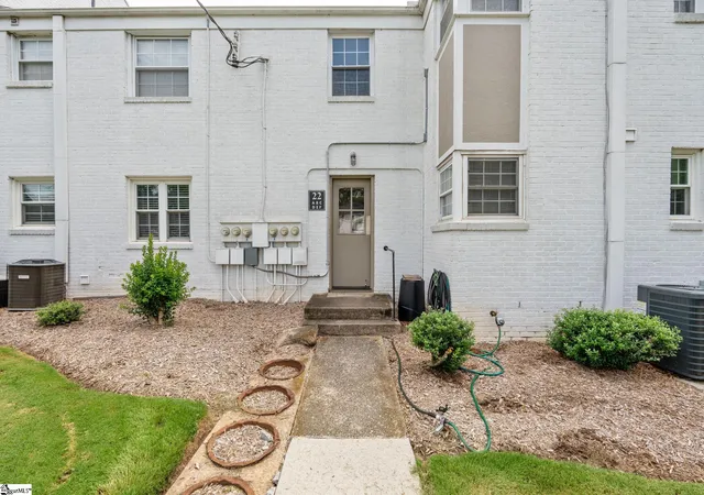 Photo 2 of Condo for sale at 100 Lewis Dr #Unit 22D, Greenville, SC 29605 | MLS# 1601850 | Listing updated on 2026-08-25