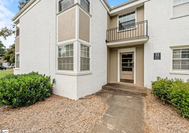 Photo 3 of Condo for sale at 100 Lewis Dr #Unit 22D, Greenville, SC 29605 | MLS# 1601850 | Listing updated on 2026-08-25