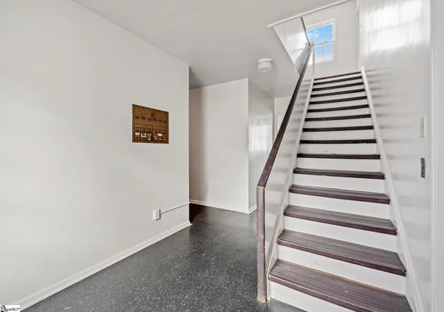 Photo 3 of Condo for sale at 100 Lewis Dr #Unit 22D, Greenville, SC 29605 | MLS# 1601850 | Listing updated on 2026-08-25