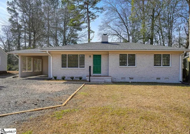 Photo 1 of Single family home for sale at 118 1st Ave, Spartanburg, SC 29302 | MLS# 1588028 | Listing updated on 2026-07-22