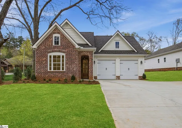 1st image of 101 East C (lot A) Ave #Lot A, Easley, SC 29640 | MLS# 1586585