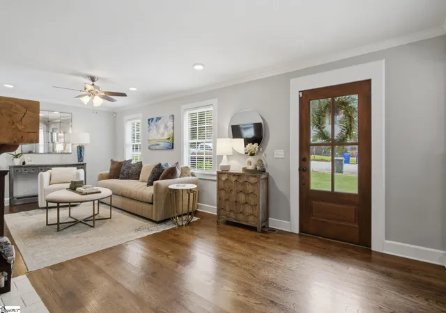 Photo 2 of Single family home for sale at 16 High Hill St, Greenville, SC 29605 | MLS# 1601582 | Listing updated on 2026-08-25