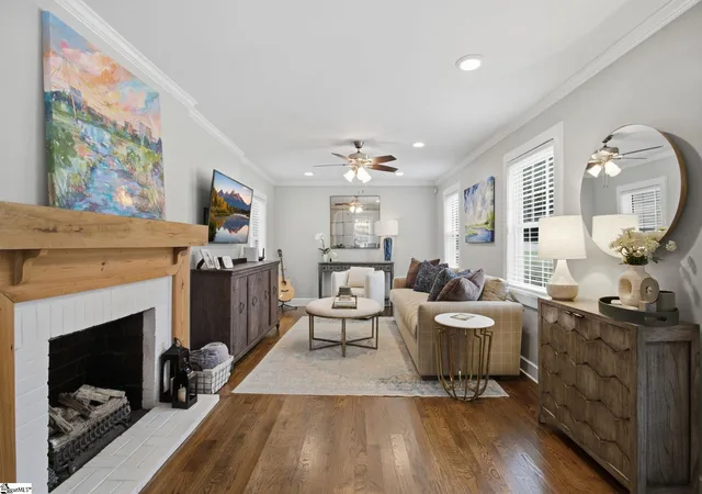 Photo 3 of Single family home for sale at 16 High Hill St, Greenville, SC 29605 | MLS# 1601582 | Listing updated on 2026-08-25