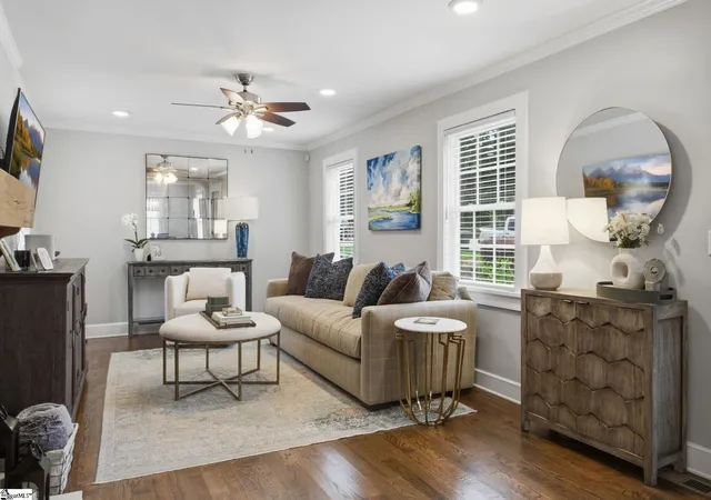 Photo 4 of Single family home for sale at 16 High Hill St, Greenville, SC 29605 | MLS# 1601582 | Listing updated on 2026-08-25