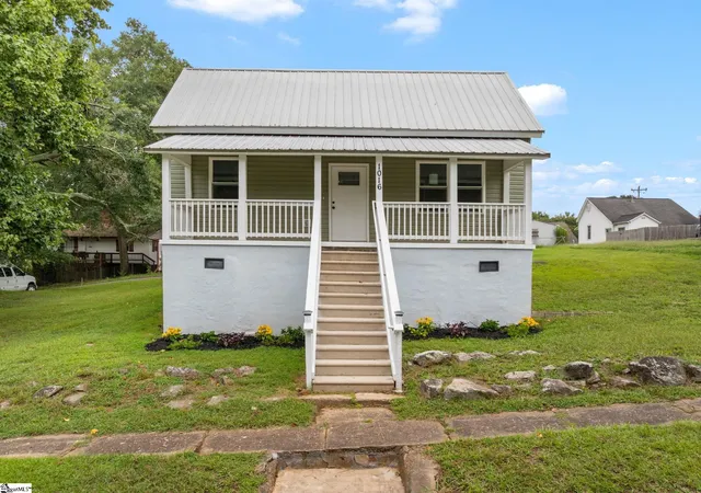 Photo 1 of Single family home for sale at 1016 Orr St, Pelzer, SC 29669 | MLS# 1600322 | Listing updated on 2026-08-27
