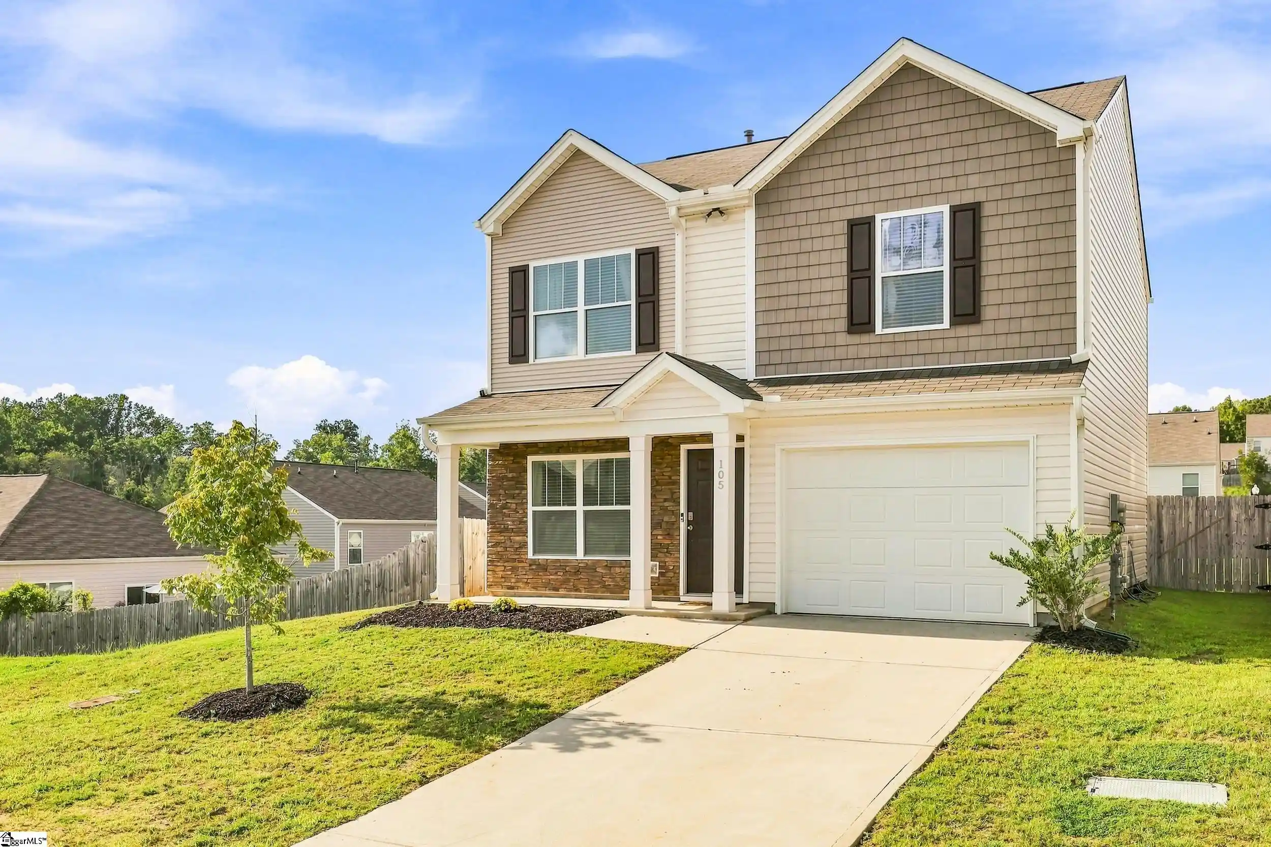 Photo 1 of Single family home for sale at 105 Rustic Ridge Dr, Easley, SC 29640 | MLS# 1603358 | Listing updated on 2026-10-14