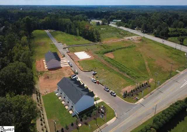 Photo 3 of Townhouse for sale at 2055 Hillman Wy, Roebuck, SC 29376 | MLS# 1595574 | Listing updated on 2026-08-25