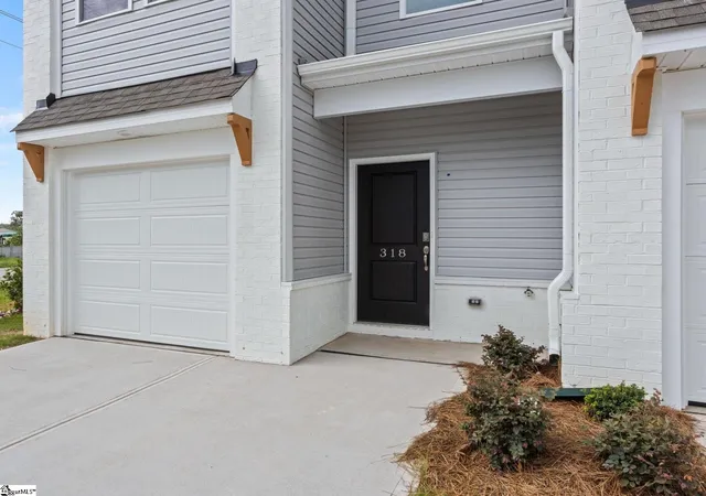 Photo 2 of Sale Pending at 318 Parksville Pl #lot 65, Greenville, SC 29605 | MLS# 1599493 | Listing updated on 2026-08-15