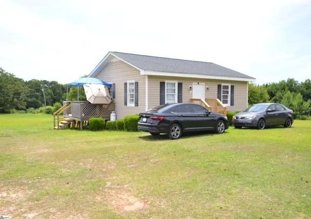 1st image of 737 Brockman Mcclimon Rd, Greer, SC 29651 | MLS# 1596914