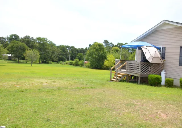 3rd image of 737 Brockman Mcclimon Rd, Greer, SC 29651 | MLS# 1596914