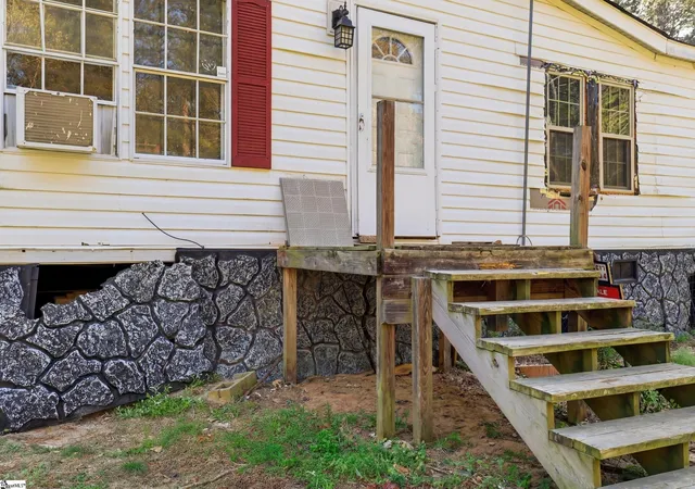 2nd image of 88 Deer Valley Rd, Laurens, SC 29360 | MLS# 1587573