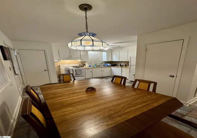 Photo 4 of Condo for sale at 22 Balfer Ct, Greenville, SC 29615 | MLS# 1598290 | Listing updated on 2026-09-11