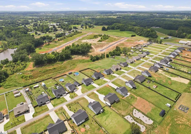 Homes for sale in Chesnee, SC | 246 R C Thompson Rd, Chesnee, SC 29323 | MLS# 1594485