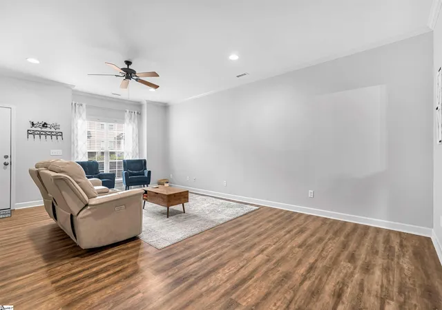 Photo 3 of Townhouse for sale at 117 Bankside Ln, Greenville, SC 29609 | MLS# 1600640 | Listing updated on 2026-09-03