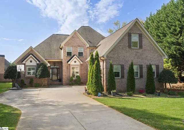 Homes for sale in Greer, SC | 133 River Oaks Rd, Greer, SC 29650 | MLS# 1589204