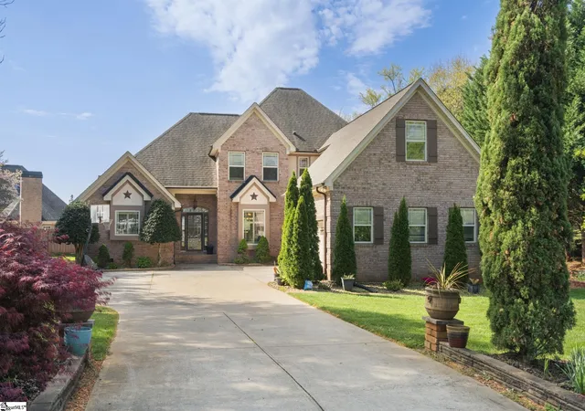 Homes for sale in Greer, SC | 133 River Oaks Rd, Greer, SC 29650 | MLS# 1589204