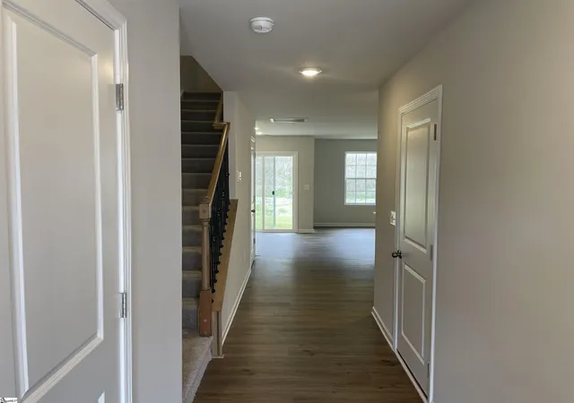 3rd image of 132 Tango Dr, Clinton, SC 29325 | MLS# 1600764