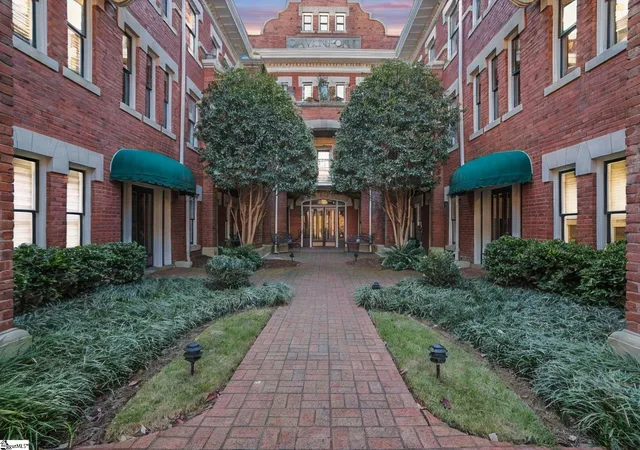 Condominium at 400 E Washington St #Unit 24, Greenville, SC 29601 | MLS# 1579711 |  | Sold on 2026-04-13