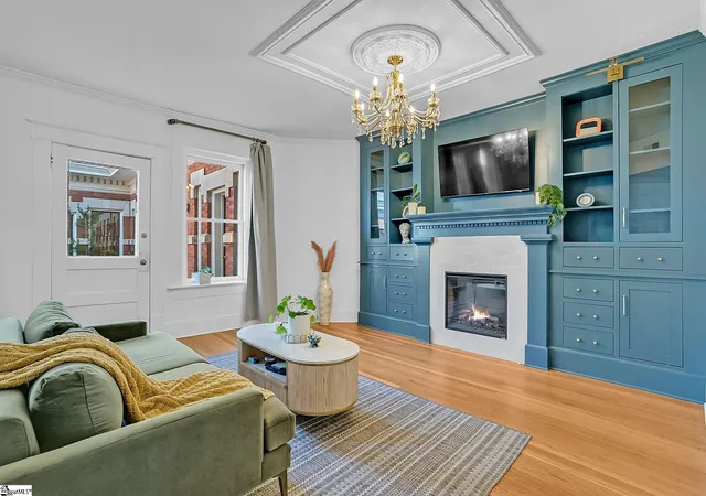 Photo 2 of Condominium at 400 E Washington St #Unit 24, Greenville, SC 29601 | MLS# 1579711 |  | Sold on 2026-04-13