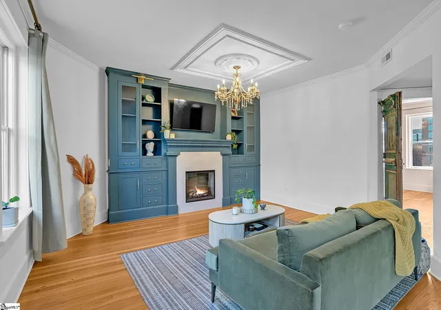 Photo 3 of Condominium at 400 E Washington St #Unit 24, Greenville, SC 29601 | MLS# 1579711 |  | Sold on 2026-04-13